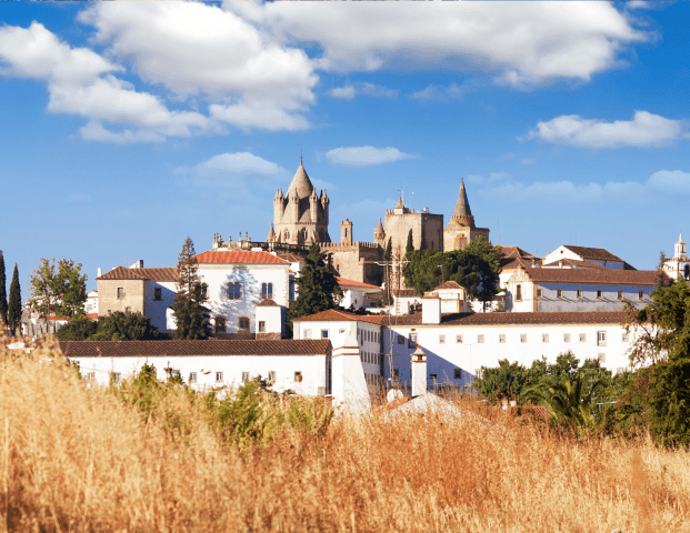 Dia 4 – Évora & Monsaraz | O Coração Atemporal do Alentejo