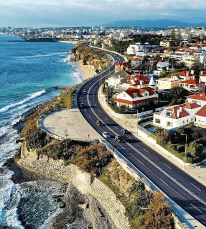Conducción Escénica por la Costa a través de Estoril